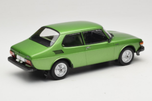 Saab 99 Metallic Verde MCG 1:18 MCG18440 Metal - imagen 2 de 6