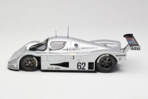 Sauber Mercedes C9 #62 J. Schlesser / J-P. Jabouille / A. Cudini 5th Place 24 Hours of Le Mans 1989 Minichamps 1:18 155893562 - imagen 3 de 6