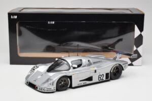 Sauber Mercedes C9 #62 J. Schlesser / J-P. Jabouille / A. Cudini 5th Place 24 Hours of Le Mans 1989 Minichamps 1:18 155893562 - imagen 6 de 6