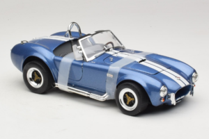 Shelby Cobra 427 S/C Azul Franja Blanca Road Signature 1:18 92058-P2 Metal - imagen 4 de 6