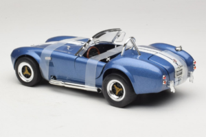 Shelby Cobra 427 S/C Azul Franja Blanca Road Signature 1:18 92058-P2 Metal - imagen 5 de 6