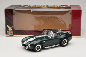 Shelby Cobra 427 S/C Verde Oscuro Franjas Blancas Road Signature 1:18 92058-P1 Metal - imagen 8 de 8