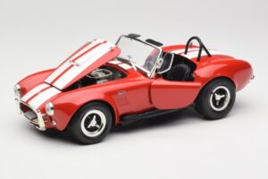 Shelby Cobra 427 S/C Guardsman Red ERTL 1:18 7369 Metal - imagen 2 de 8
