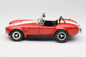 Shelby Cobra 427 S/C Guardsman Red ERTL 1:18 7369 Metal - imagen 4 de 8