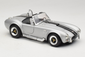 Shelby Cobra 427S/C Plata Con Franjas Negras Road Signature 1:18 92058 Metal - imagen 6 de 8