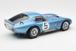 Shelby Cobra Daytona Coupe #5 D. Gurney / B. Bondurant 24 Hours of Le Mans 1964 Exoto 1:18 135190555498 Metal - imagen 3 de 8