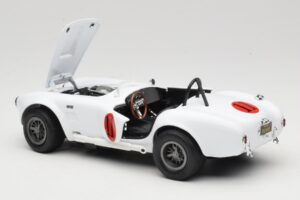 Shelby Cobra 427 S/C Blanco Auto World 1:18 AWSS104 Metal - imagen 5 de 8