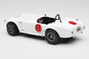 Shelby Cobra 427 S/C Blanco Auto World 1:18 AWSS104 Metal - imagen 7 de 8