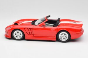 Shelby Series 1 Descapotable Rojo Bburago 1:18 3353 Metal - imagen 4 de 8