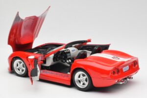 Shelby Series 1 Descapotable Rojo Bburago 1:18 3353 Metal - imagen 5 de 8