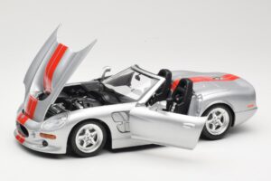 Shelby Series 1 Plata Bburago 1:18 3323 Metal - imagen 2 de 8