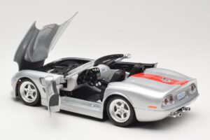 Shelby Series 1 Plata Bburago 1:18 3323 Metal - imagen 5 de 8