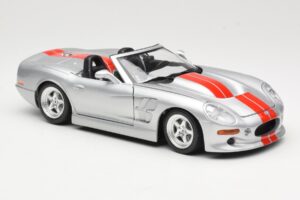 Shelby Series 1 Plata Bburago 1:18 3323 Metal - imagen 6 de 8