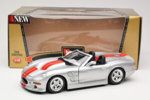 Shelby Series 1 Plata Bburago 1:18 3323 Metal - imagen 8 de 8