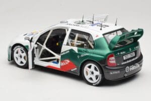 Skoda Fabia WRC #15 T. Gardemeister / P. Lukander WRC 1999 Solido 1:18 90457 Metal - imagen 5 de 8