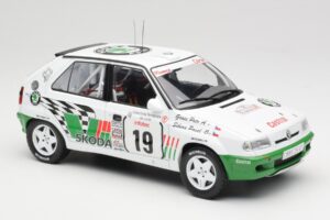 Skoda Felicia Kit Car #19 P. Sibera / P. Gross Tour de Corse 1995 IXO 1:18 18RMC149B Metal - imagen 4 de 6