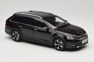 Skoda Octavia Mk4 Combi Marrón Paudi Model 1:18 ZMR000005BRA Metal - imagen 6 de 8