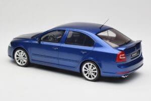 Skoda Octavia RS 1Z Race Blue Metallic Otto 1:18 OT478 Resina - imagen 5 de 6