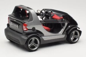 Smart Crossblade 450 Negro Minichamps 1:18 0013440V001C02Q00 Metal - imagen 3 de 8