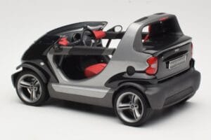 Smart Crossblade 450 Negro Minichamps 1:18 0013440V001C02Q00 Metal - imagen 7 de 8