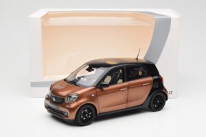 Smart Forfour W453 Negro Hazel Marrón Norev 1:18 B66960299 Metal - imagen 8 de 8