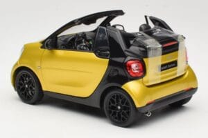 Smart Fortwo 453 Cabriolet Negro Y Amarillo Norev 1:18 B66960289 Metal - imagen 7 de 8