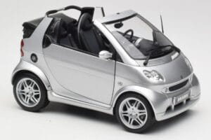 Smart Fortwo W450 Brabus Cabrio Plata Edición Concesionario Kyosho 1:18 0017769V001C05Q00 Metal - imagen 6 de 8