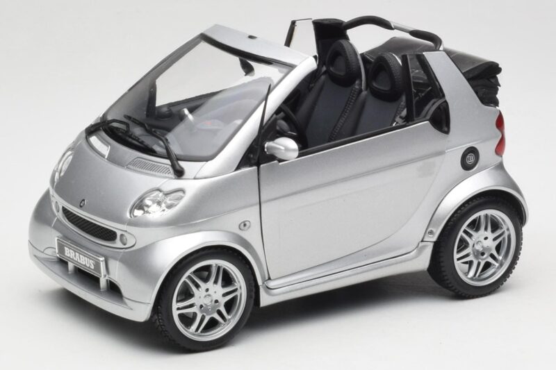 Smart Fortwo W450 Brabus Cabrio Plata Edición Concesionario Kyosho 1:18 0017769V001C05Q00 Metal