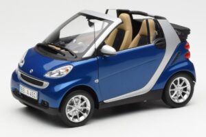 Smart Fortwo W451 Descapotable Azul Plata Minichamps 1:18 Q0022565V001C80Q00 Metal