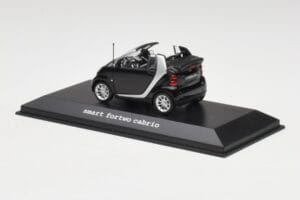 Smart Fortwo Cabrio Negro Profundo Minichamps 1:43 Q0022561V001C18Q00 Metal - imagen 3 de 4