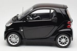 Smart Fortwo Coupé W451 Deep Negro Minichamps 1:18 Q0022563V001C02Q00 Metal - imagen 4 de 8