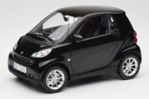 Smart Fortwo Coupé W451 Deep Negro Minichamps 1:18 Q0022563V001C02Q00 Metal