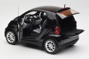 Smart Fortwo Coupé W451 Deep Negro Minichamps 1:18 Q0022563V001C02Q00 Metal - imagen 5 de 8
