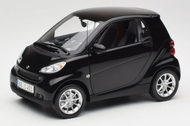 Smart Fortwo Coupé W451 Deep Negro Minichamps 1:18 Q0022563V001C02Q00 Metal