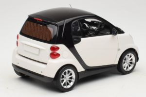 Smart Fortwo 451 Coupe Blanco Negro Minichamps 1:18 150036302 Metal - imagen 3 de 8