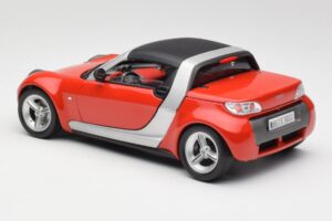 Smart Roadster Rojo Bburago 1:18 34099 Metal - imagen 7 de 8