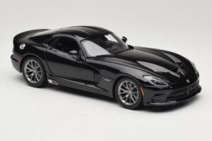 SRT Viper GTS Negro Maisto 1:18 31128 Metal - imagen 6 de 8