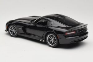 SRT Viper GTS Negro Maisto 1:18 31128 Metal - imagen 7 de 8