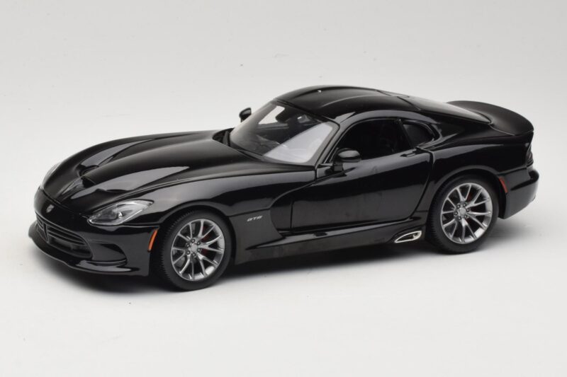 SRT Viper GTS Negro Maisto 1:18 31128 Metal