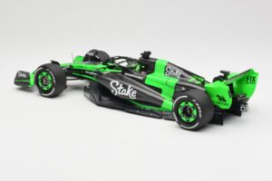 Stake F1 Team Kick Sauber C44 #77 V. Bottas Emilia Romagna GP 2024 Minichamps 1:18 117240177 Metal - imagen 6 de 7