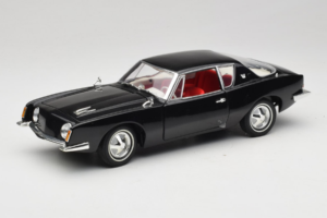 Studebaker Avanti Negro Signature Models 1:18 STUDEBAKER001 Metal