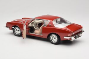 Studebaker Avanti Rojo Solido 1:18 421183270 Metal - imagen 5 de 8