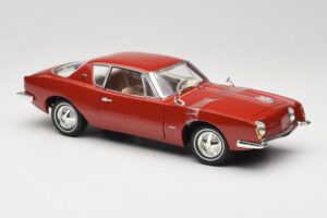 Studebaker Avanti Rojo Solido 1:18 421183270 Metal - imagen 6 de 8