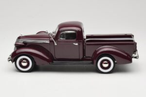 Studebaker Coupe Express Pickup Marrón American Mint 1:18 92458-R1 Metal - imagen 4 de 8