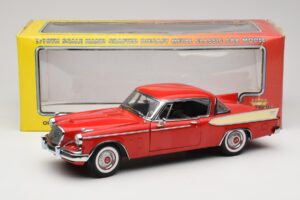 Studebaker Golden Hawk Apache Red Motor City 1:18 80009 Metal - imagen 8 de 8
