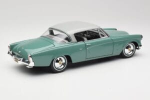 Studebaker Starliner Seafoam Verde & Shasta Blanco Maisto 1:18 31651 Metal - imagen 4 de 8