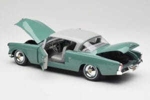 Studebaker Starliner Seafoam Verde & Shasta Blanco Maisto 1:18 31651 Metal - imagen 6 de 8