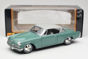 Studebaker Starliner Seafoam Verde & Shasta Blanco Maisto 1:18 31651 Metal - imagen 8 de 8