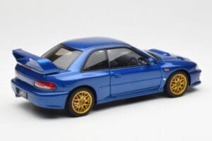 Subaru Impreza 22B Upgraded Version Azul Con Llantas Doradas AUTOart 1:18 78602 Metal - imagen 3 de 8