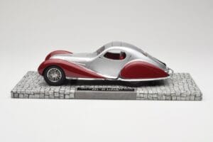 Talbot-Lago T150 C-SS Coupe Plata Rojo Minichamps 1:18 107117121 Resina - imagen 3 de 6